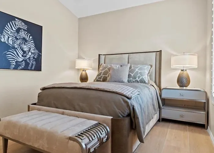Massive North Scottsdale 6 Bdrm W Oasis Backyard