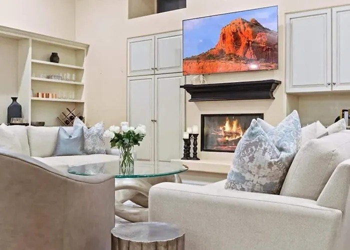 Massive North Scottsdale 6 Bdrm W Oasis Backyard *